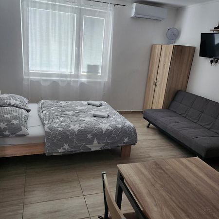 Apartmany Roland Veľký Meder Dış mekan fotoğraf